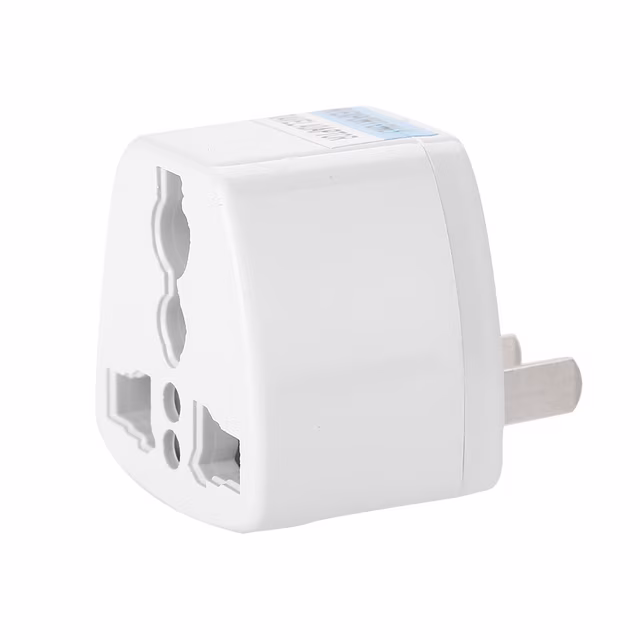 Universal Travel Adapter (Cube) – Pack of 20